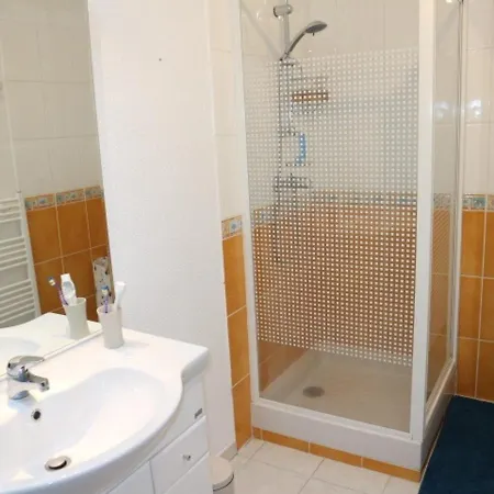 Vakantiehuis Maison Fouras, 4 Pieces, 6 Personnes - Fr-1-709-18 *